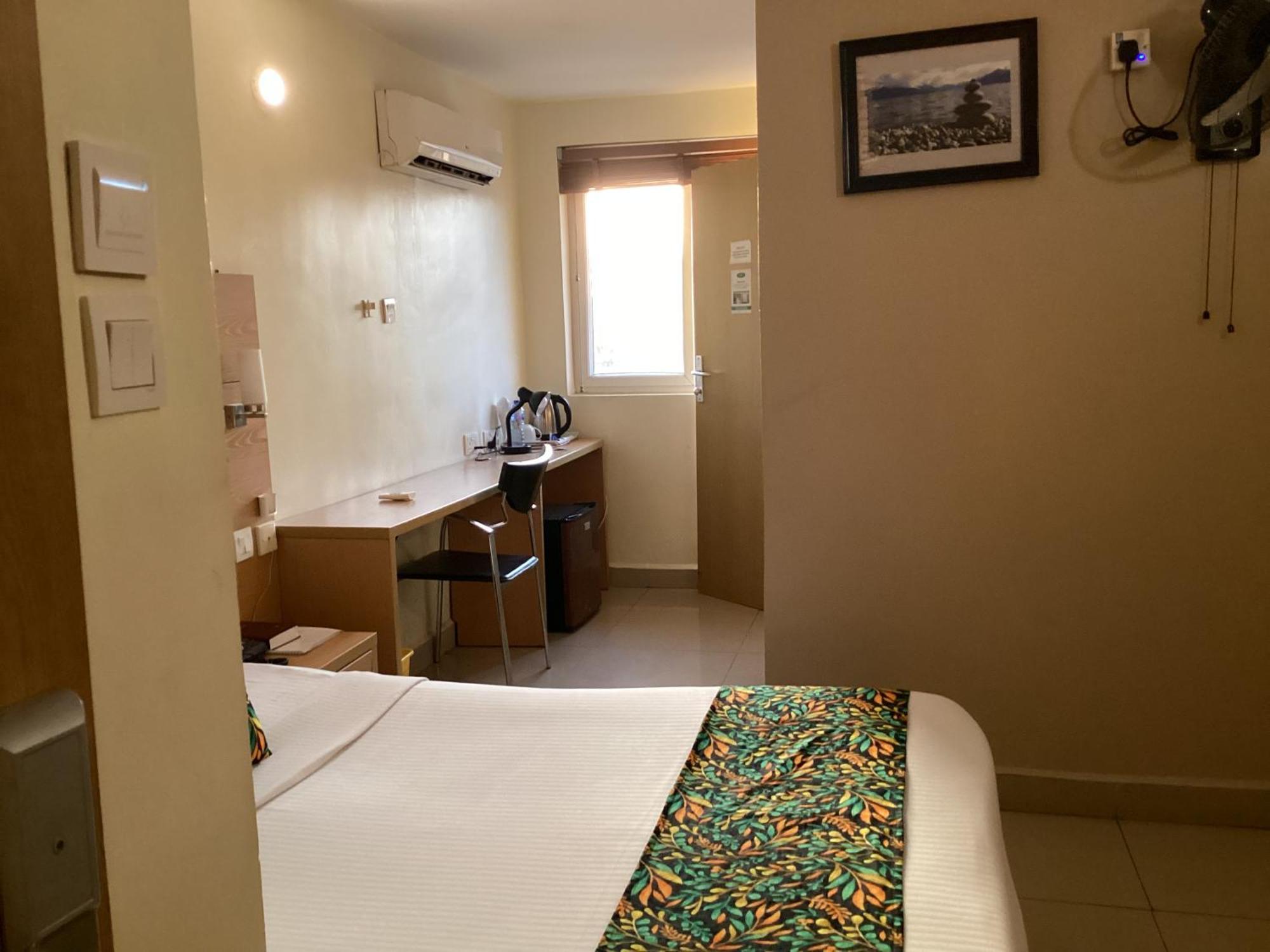 Adis Hotels Ibadan Exterior photo