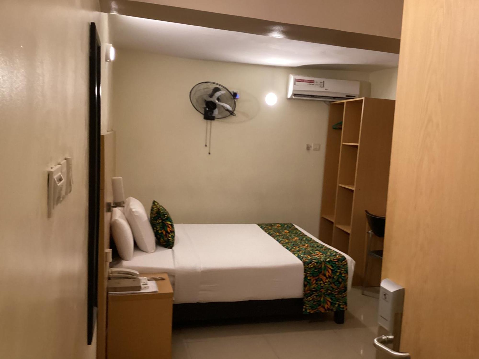 Adis Hotels Ibadan Exterior photo