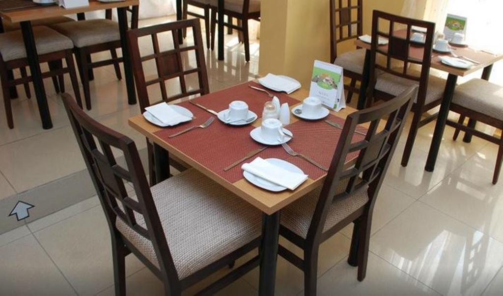Adis Hotels Ibadan Exterior photo